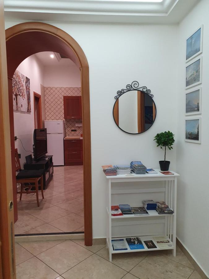 Lazzarella House Appartement Napels Buitenkant foto